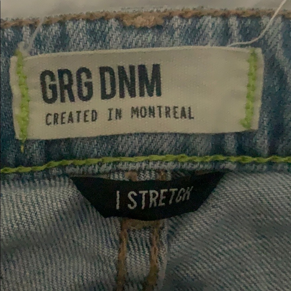 Jeans - Picture 2 of 3